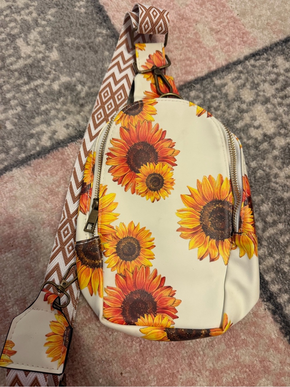 Sunflower Print Crossbody Sling Bag - Cream